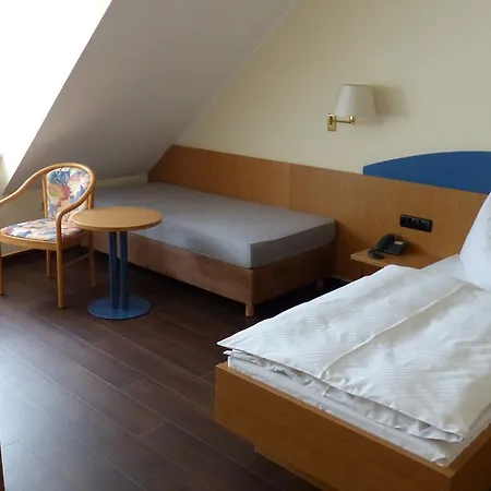 Zum Anger Hotel 3*
