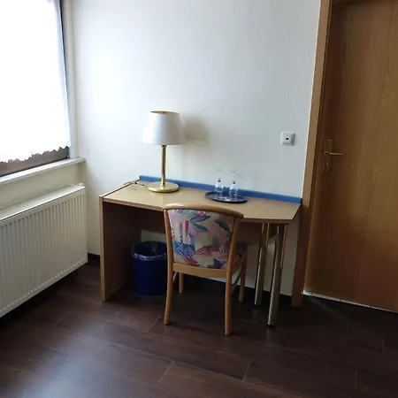 Zum Anger Hotell Neukirchen-Pleiße