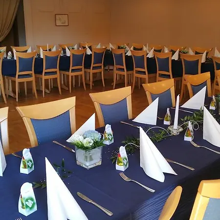 Zum Anger Ξενοδοχείο 3*