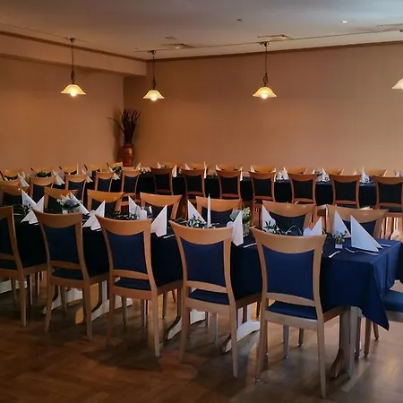 Hotel Zum Anger Neukirchen-Pleiße