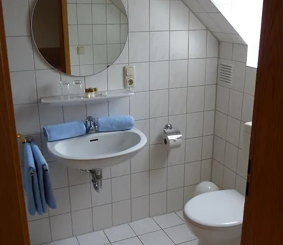 Zum Anger 3* Neukirchen-Pleisse