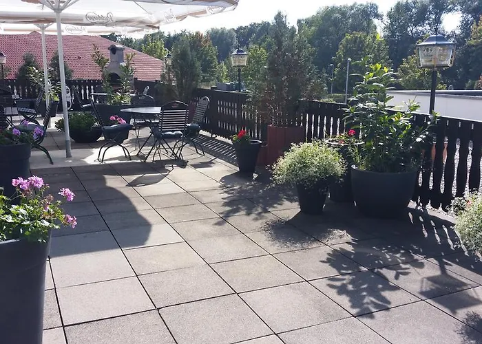 Zum Anger 3* Neukirchen-Pleisse