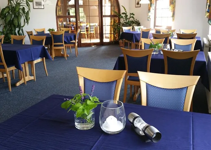 Zum Anger Hotel Neukirchen-Pleisse